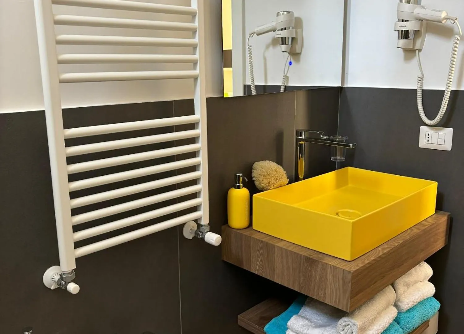 Apartment Le Dimore Dell'Artista Naples Italy